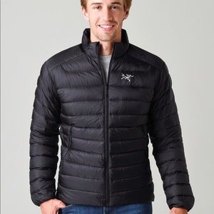 Mens Medium Arc’teryx Cerium LT Jacket Black